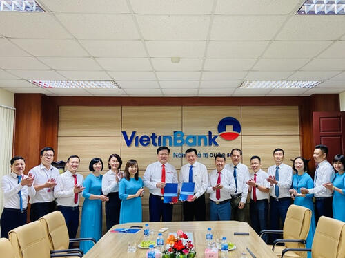 Viettel Quảng Ninh ký kết hợp tác với VietinBank Quảng Ninh trong chuyển đổi số toàn diện